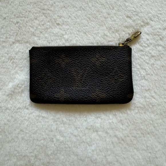 ❌❌SOLD❌❌100% Authentic Louis Vuitton Key Cles. - Picture 2 of 16